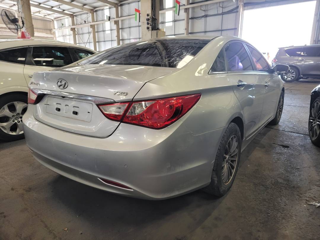 2011 HYUNDAI SONATA — 186776 KM — Lot 261550 — Main - Marhaba Auctions Used Cars - Image 3