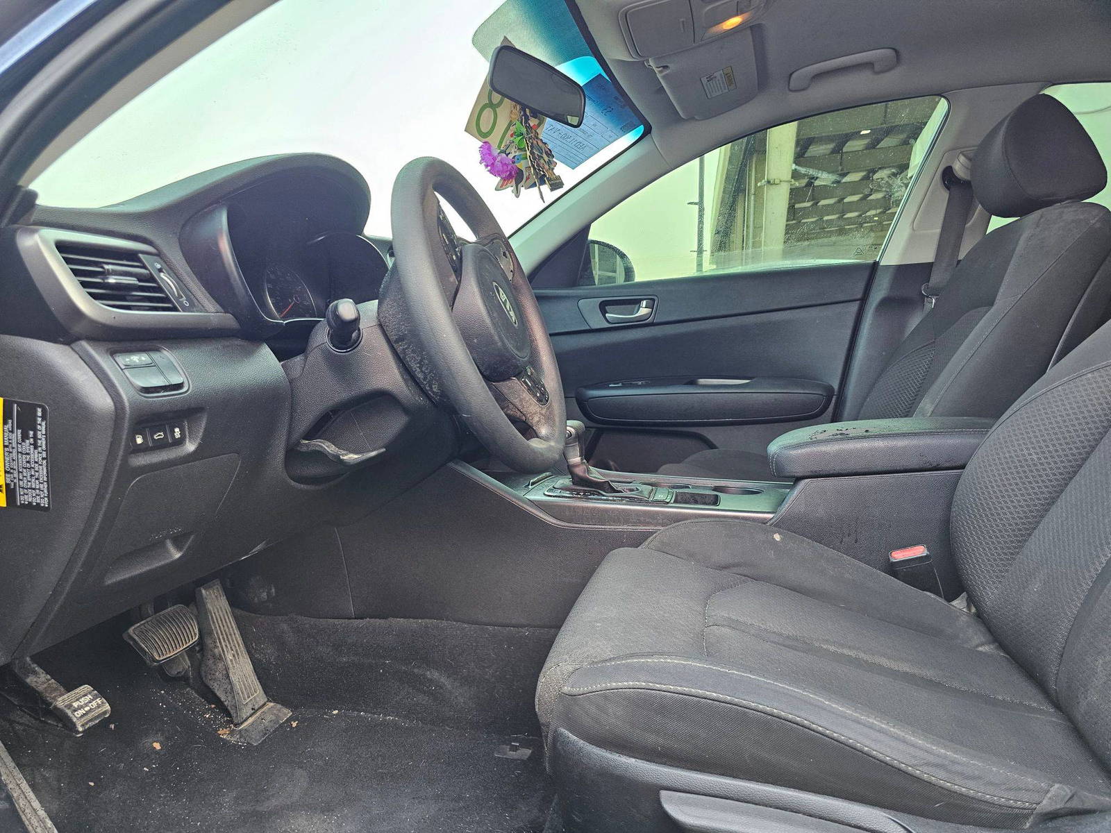 2017 KIA OPTIMA — 136383 Miles — Lot G122075 — Souq - Marhaba Auctions Used Cars - Image 8