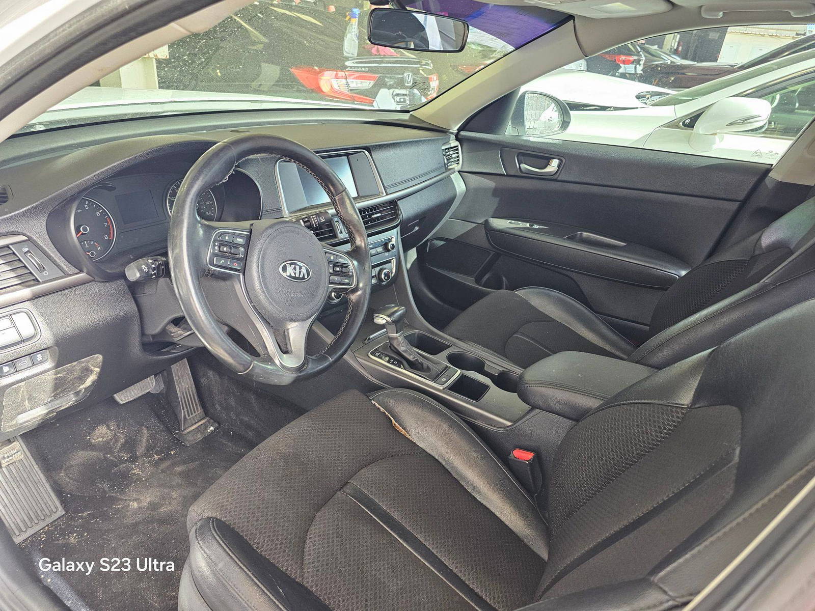 2018 KIA OPTIMA — 162759 Miles — Lot G253262 — Main - Marhaba Auctions Used Cars - Image 8