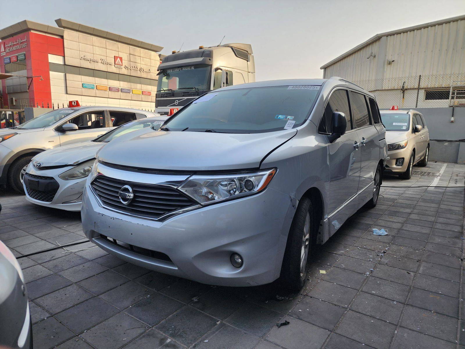 2012 NISSAN QUEST — 140014 Miles — Lot 48028025 — Al Quoz - Marhaba Auctions Used Cars - Image 6