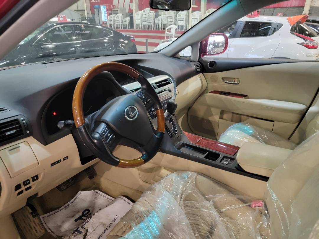 2010 LEXUS RX 350 — 123452 KM — Lot 2409007 — Main - Marhaba Auctions Used Cars - Image 7