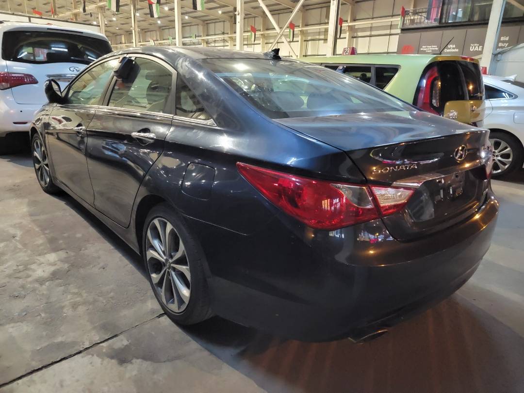 2013 HYUNDAI SONATA — 177508 Miles — Lot H804872 — Main - Marhaba Auctions Used Cars - Image 3