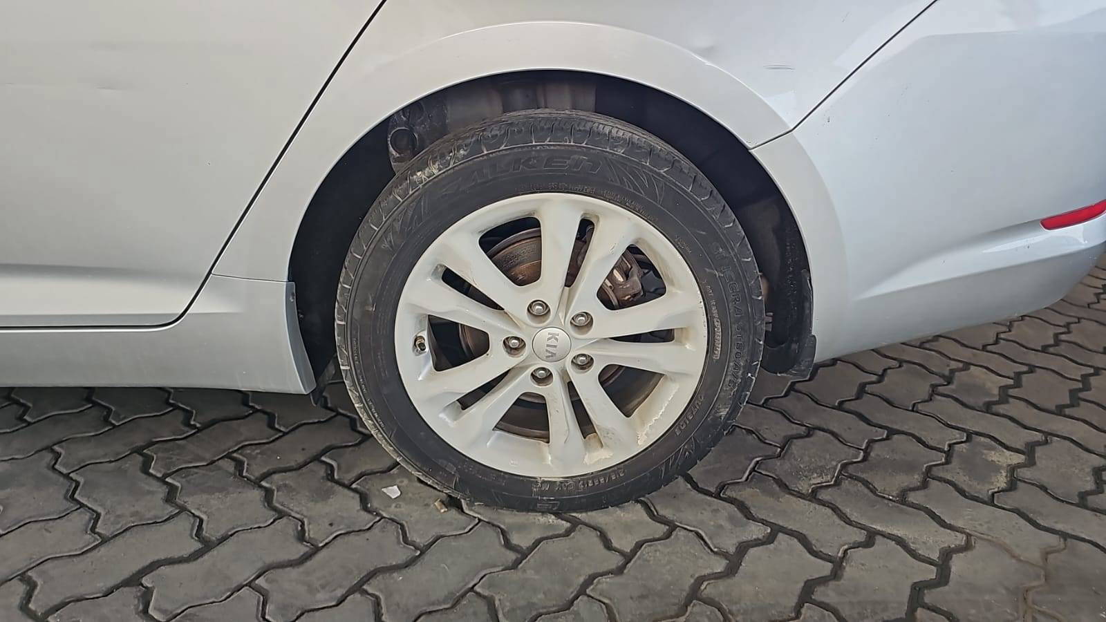 KIA OPTIMA 2013 - Marhaba Auction Used Cars - Image 3