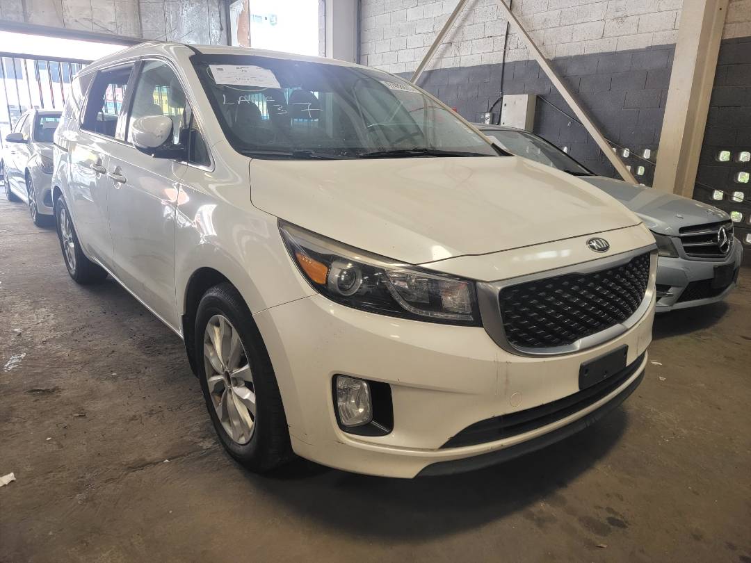 2015 KIA SEDONA — 176125 Miles — Lot 47488975 — Main - Marhaba Auctions Used Cars - Image 5