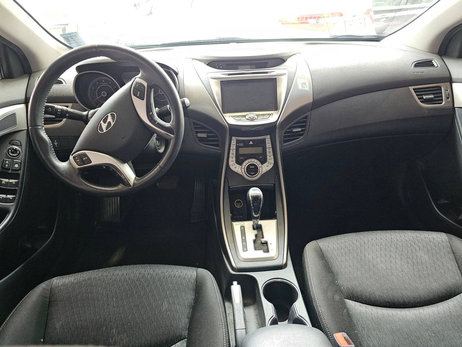 2012 HYUNDAI AVANTE — 204270 KM — Lot 367079 — Main - Marhaba Auctions Used Cars - Image 7