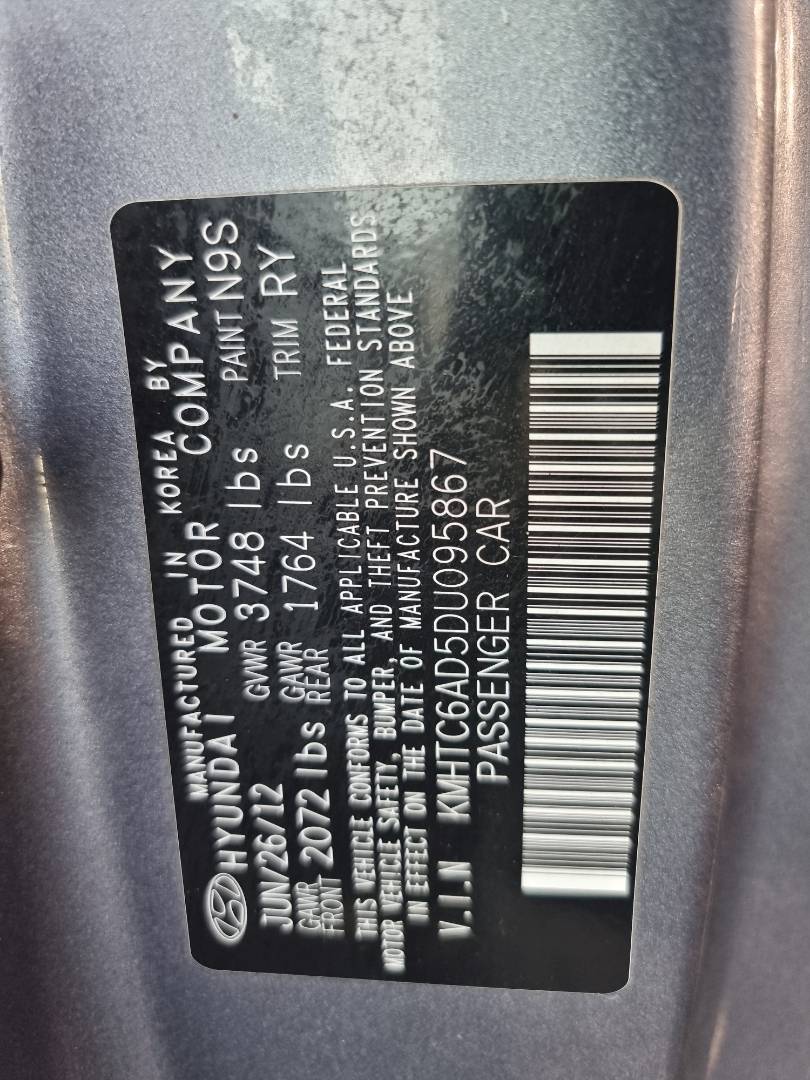 2013 HYUNDAI VELOSTER — 115528 Miles — Lot DU095867 — Souq - Marhaba Auctions Used Cars - Image 9