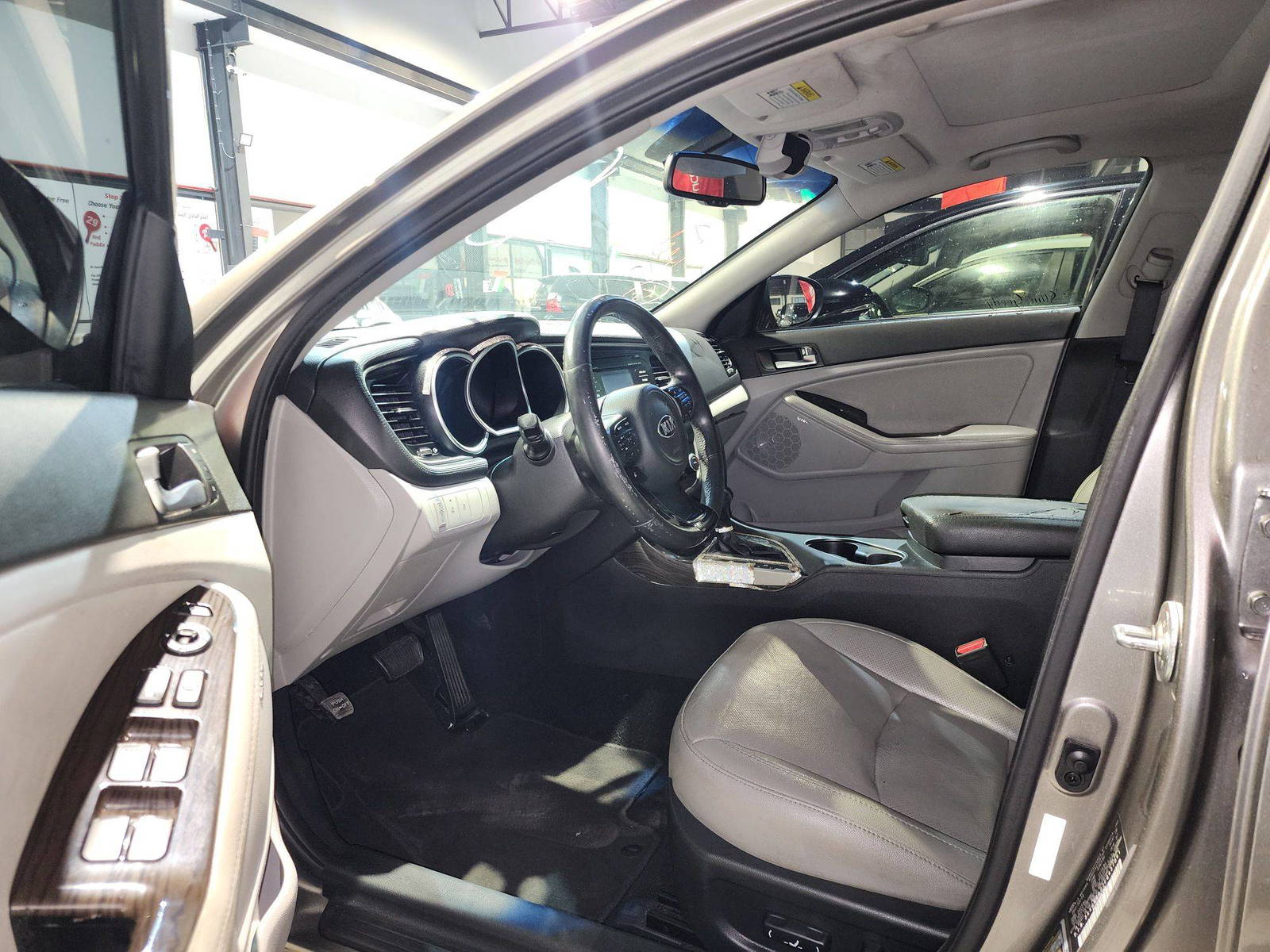 2015 KIA OPTIMA — 172603 Miles — Lot 76532764 — Al Quoz - Marhaba Auctions Used Cars - Image 9