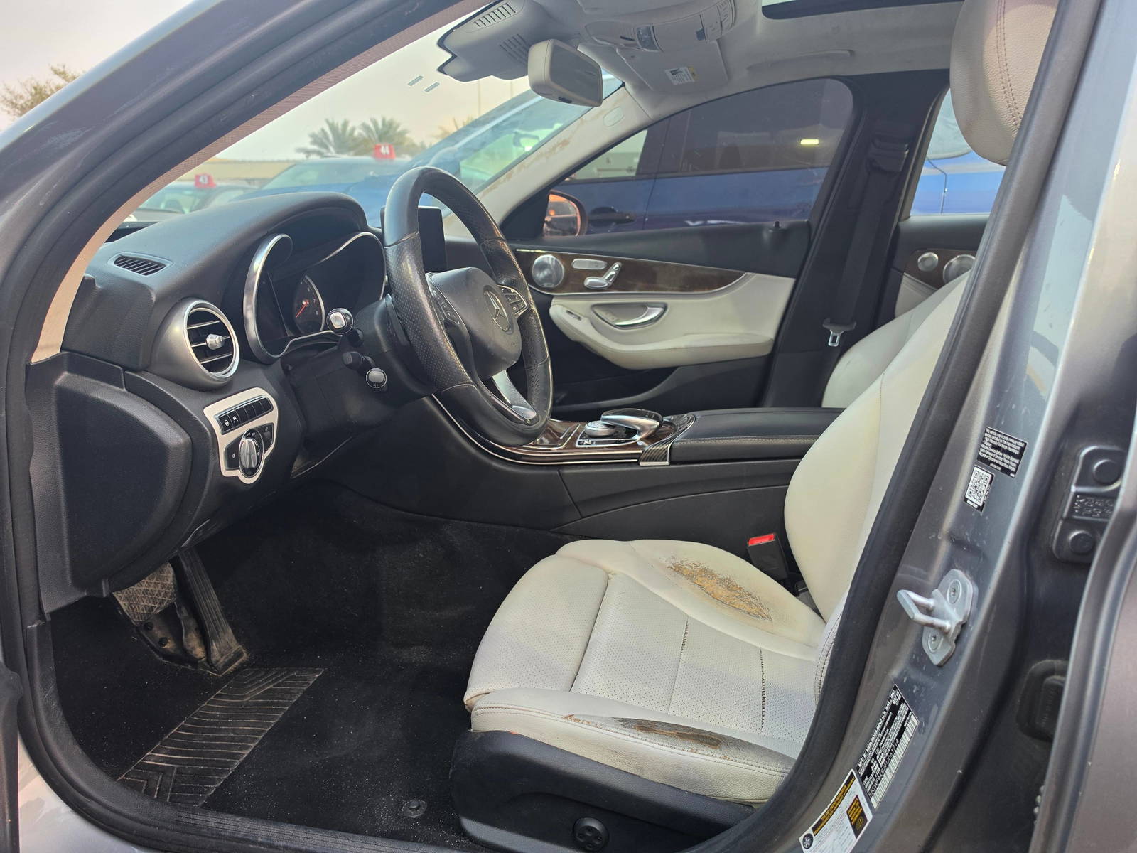 2015 MERCEDES BENZ C300 — 144305 Miles — Lot 2FU061714 - Marhaba Auctions Used Cars - Image 6