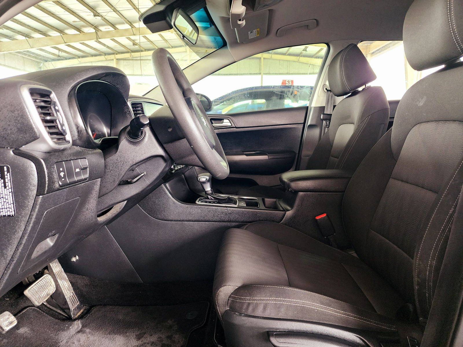 2021 KIA SPORTAGE — 97647 Miles — Lot M7867215 — Souq - Marhaba Auctions Used Cars - Image 8