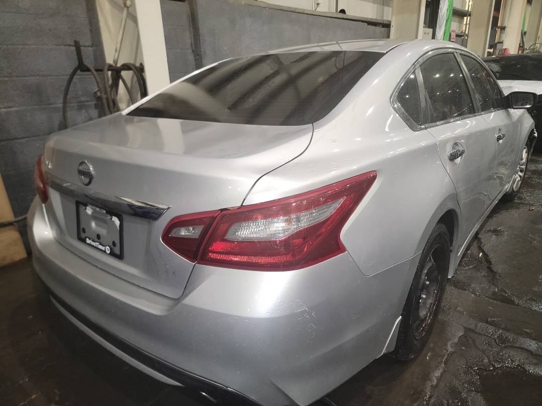 2018 NISSAN ALTIMA — 86306 Miles — Lot 71723693 - Marhaba Auctions Used Cars - Image 4