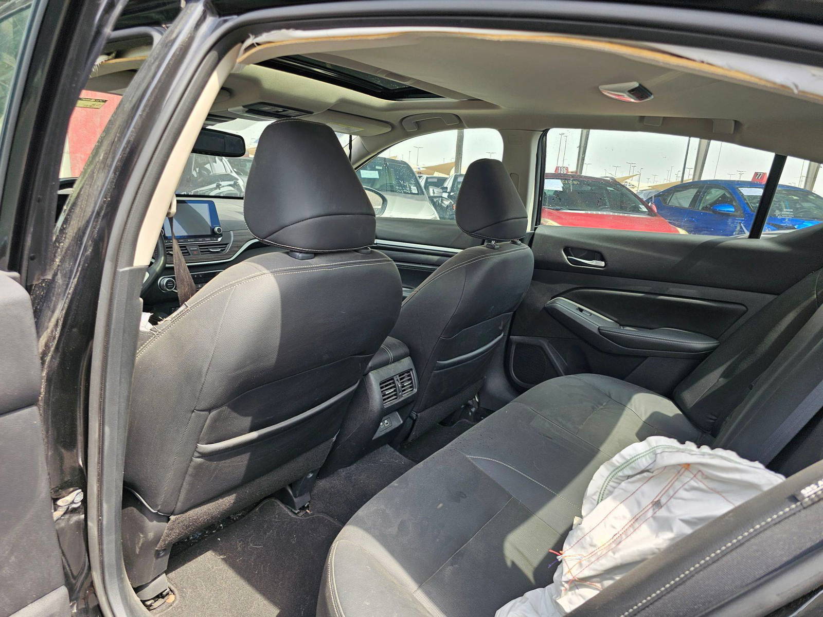 2019 NISSAN ALTIMA — 72341 Miles — Lot KC121479 — Souq - Marhaba Auctions Used Cars - Image 6
