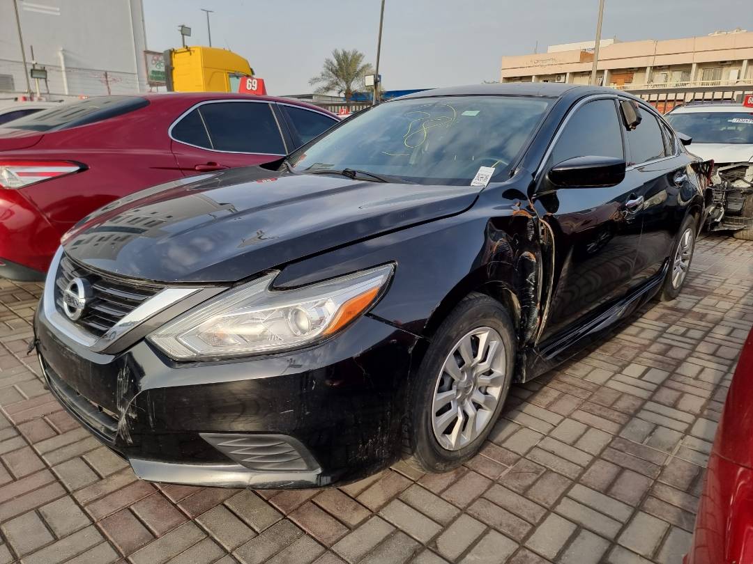 2017 NISSAN ALTIMA — 173162 Miles — Lot 40217705 — Souq - Marhaba Auctions Used Cars - Image 3