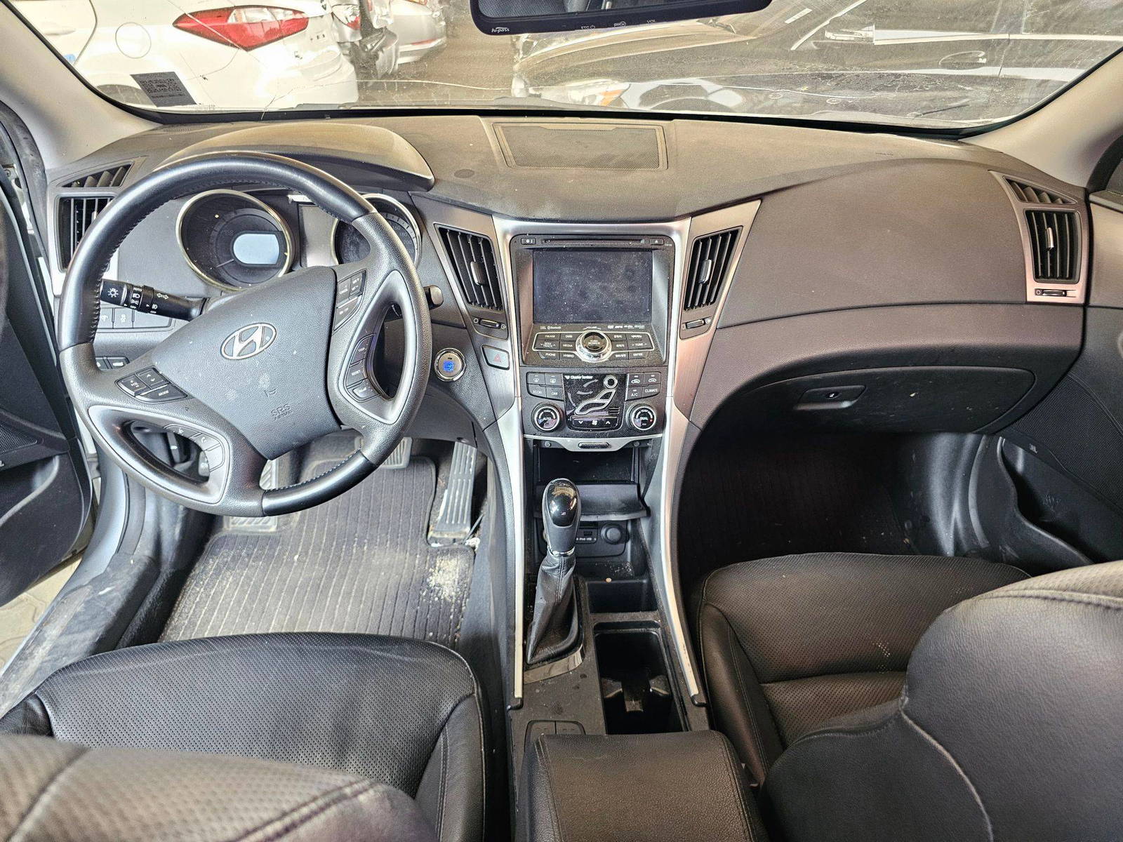 2012 HYUNDAI SONATA — 246855 KM — Lot 13127 — Main - Marhaba Auctions Used Cars - Image 7