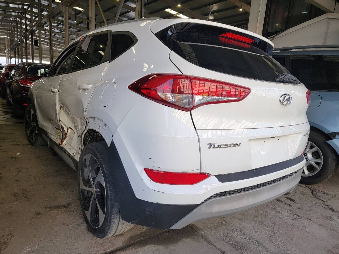 2017 HYUNDAI TUCSON — 102564 Miles — Lot 504831 — Main - Marhaba Auctions Used Cars - Image 5