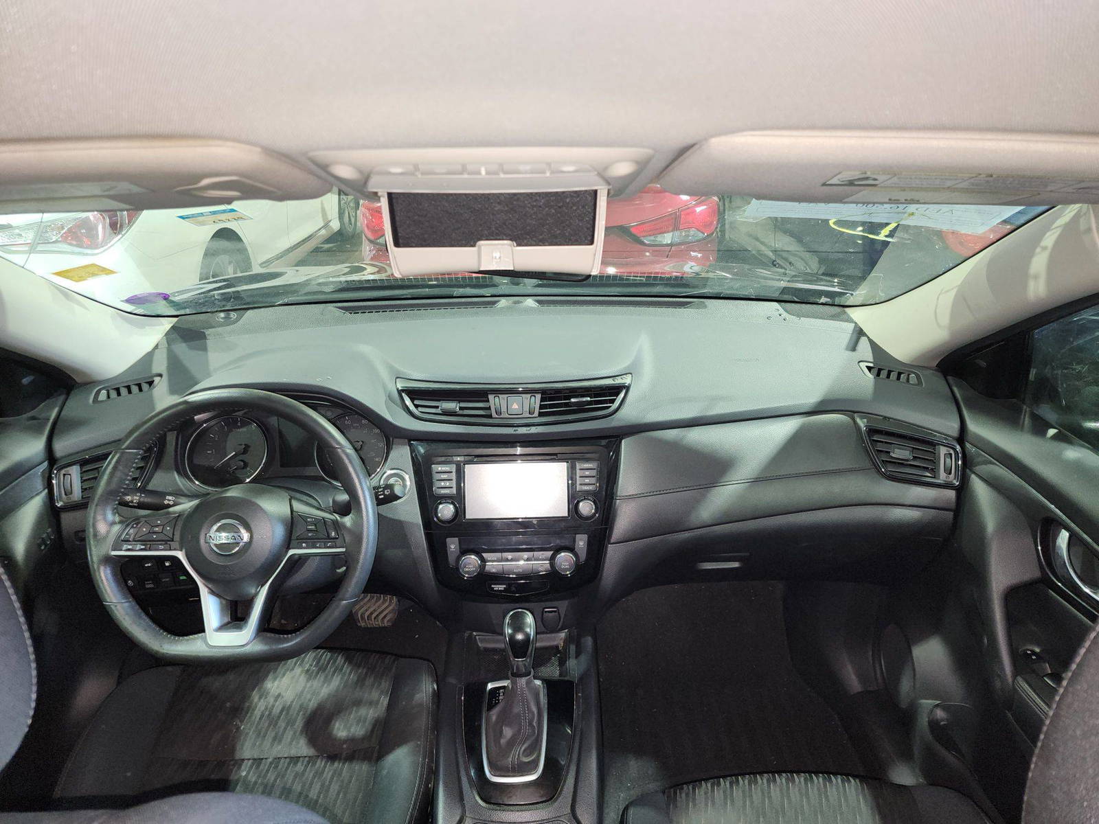 2018 NISSAN ROGUE — 69239 Miles — Lot 41630105 — Al Quoz - Marhaba Auctions Used Cars - Image 8