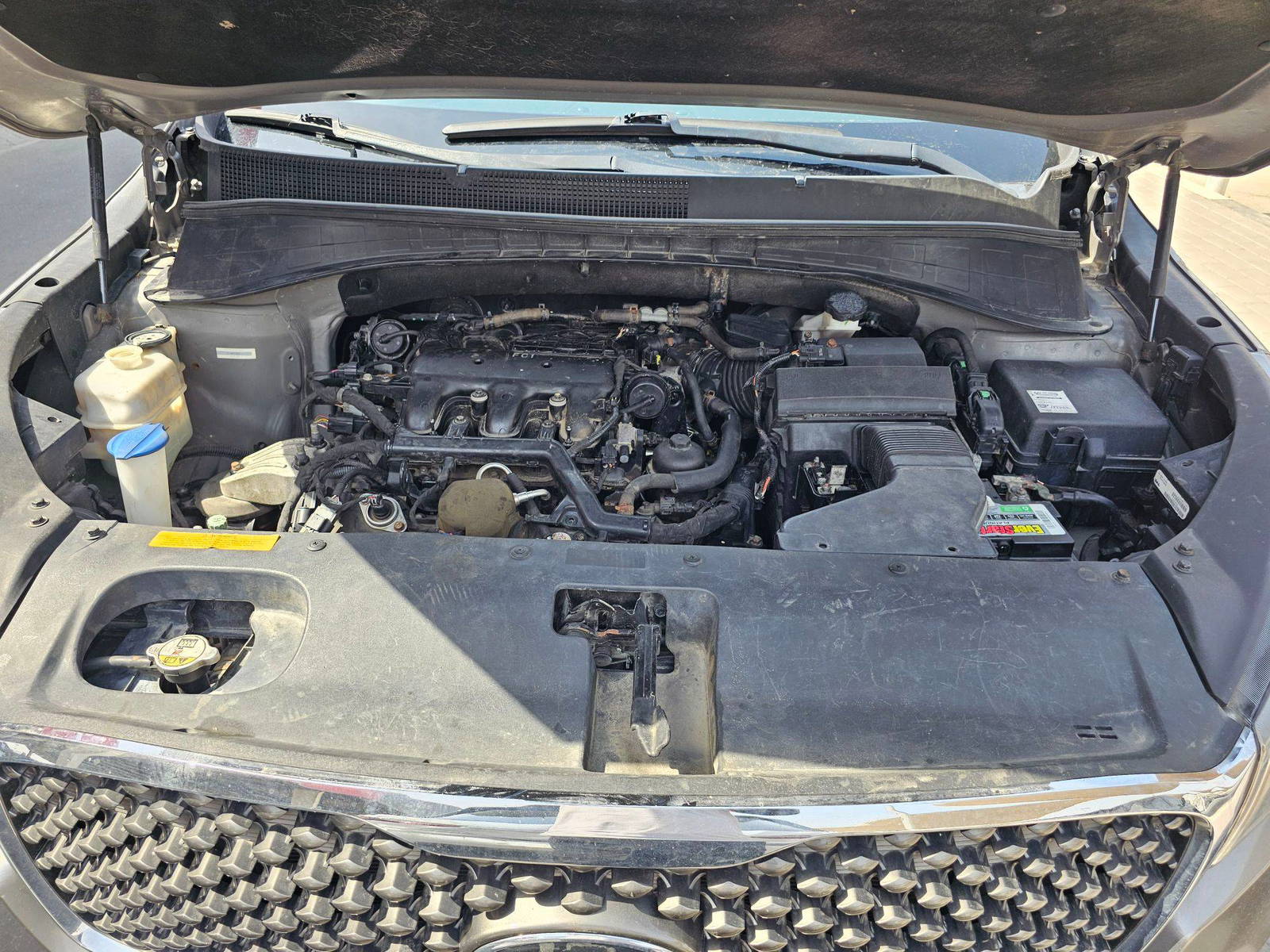 2016 KIA SORENTO — 161969 Miles — Lot 58GG107747 — Souq - Marhaba Auctions Used Cars - Image 12