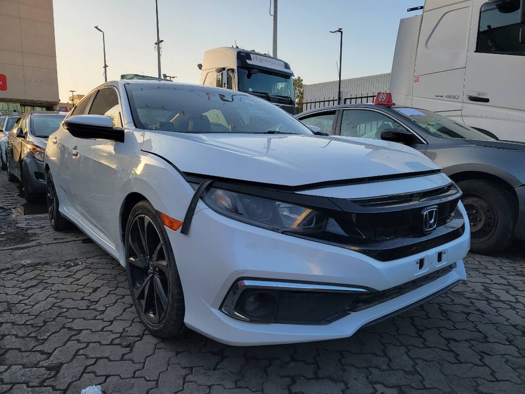 2020 HONDA CIVIC — 65829 KM — Lot 522088 — Main - Marhaba Auctions Used Cars - Image 4