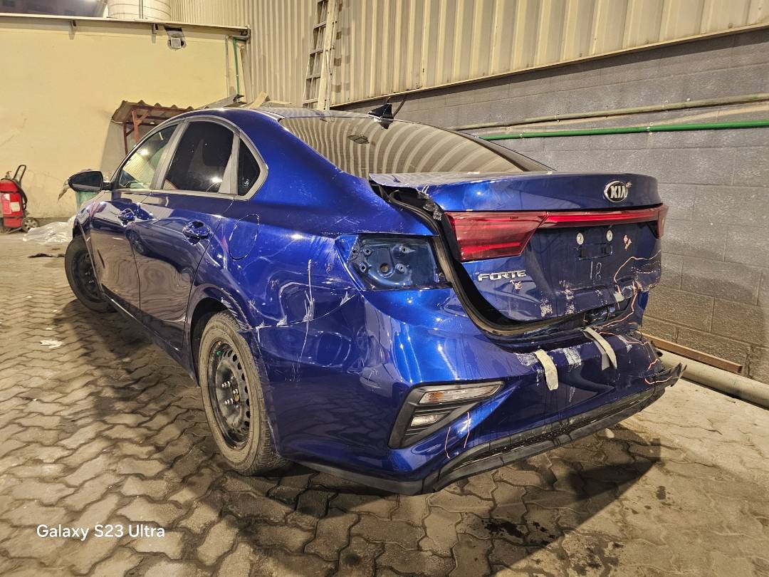 2019 KIA FORTE — 140619 KM — Lot KE081933 — Ind. 12 - Marhaba Auctions Used Cars - Image 4