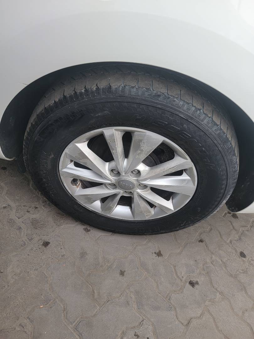 2017 KIA SEDONA — 145793 Miles — Lot H6268112 — Main - Marhaba Auctions Used Cars - Image 7
