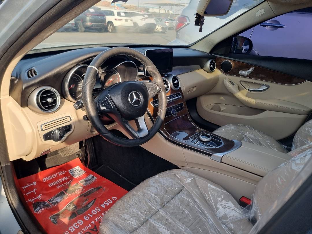 MERCEDES BENZ C300 2018 - Marhaba Auction Used Cars - Image 8