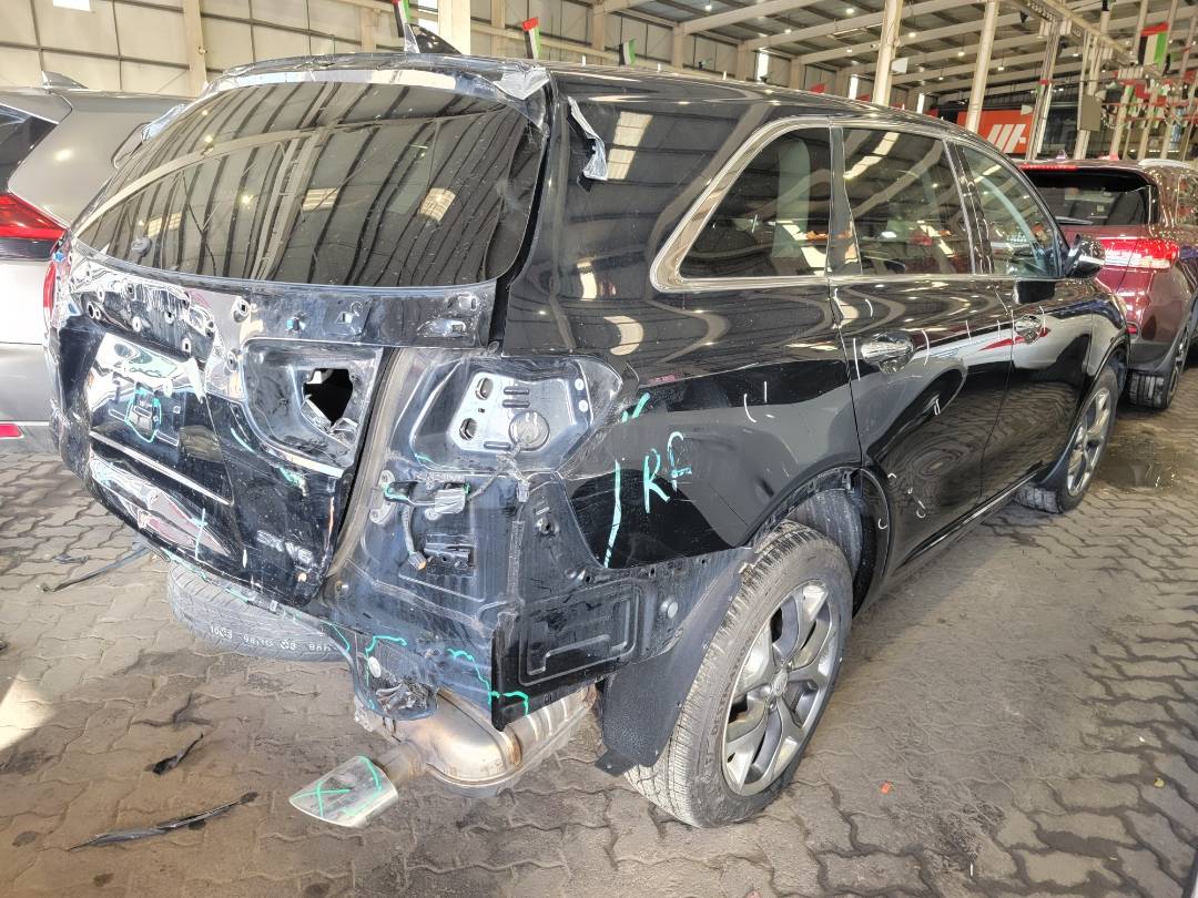 2018 KIA SORENTO — 125230 Miles — Lot G372914 — Main - Marhaba Auctions Used Cars - Image 5