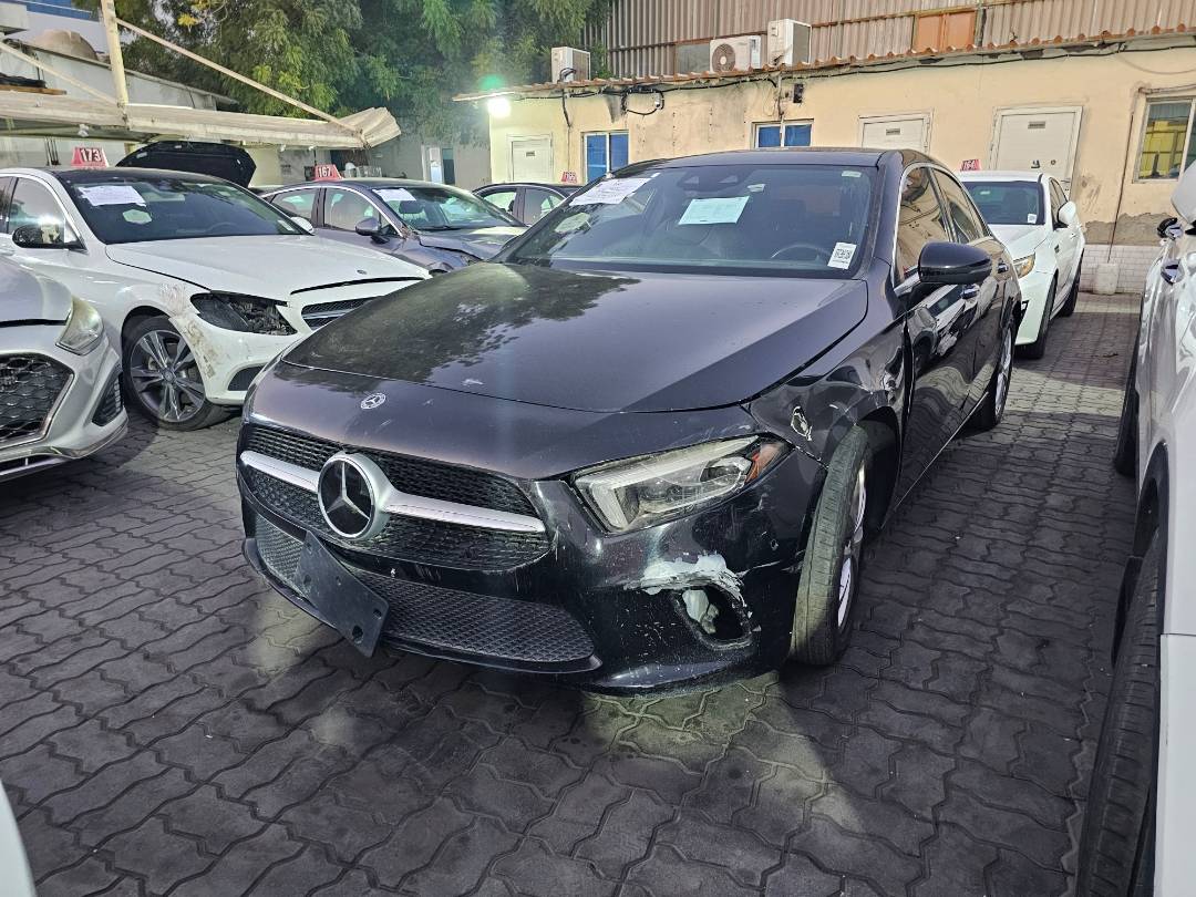 2019 MERCEDES BENZ A220 — 93745 Miles — Lot 41889178 — Souq - Marhaba Auctions Used Cars - Image 4