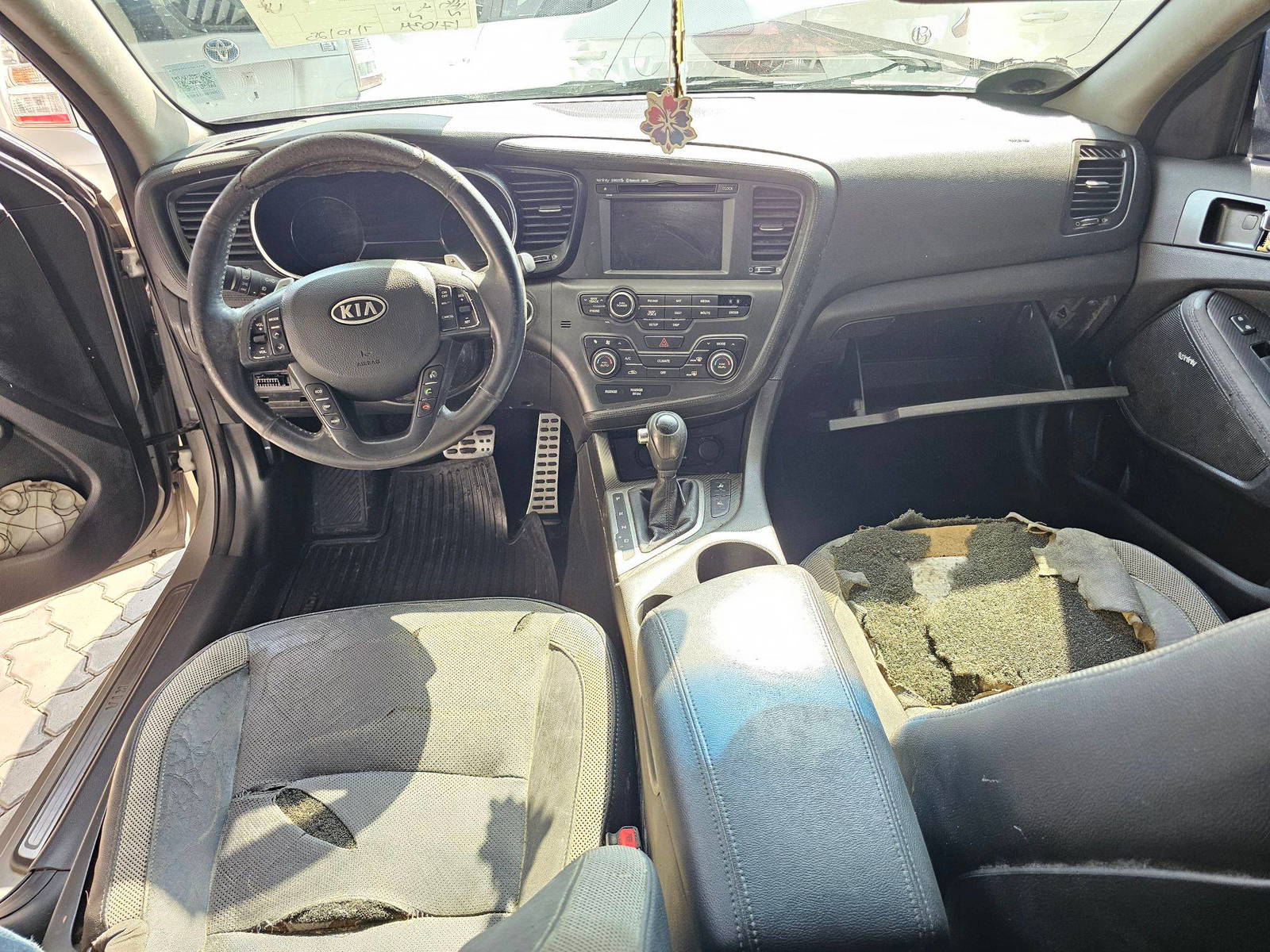 2012 KIA OPTIMA — 171034 Miles — Lot 62CG022499 — Souq - Marhaba Auctions Used Cars - Image 7