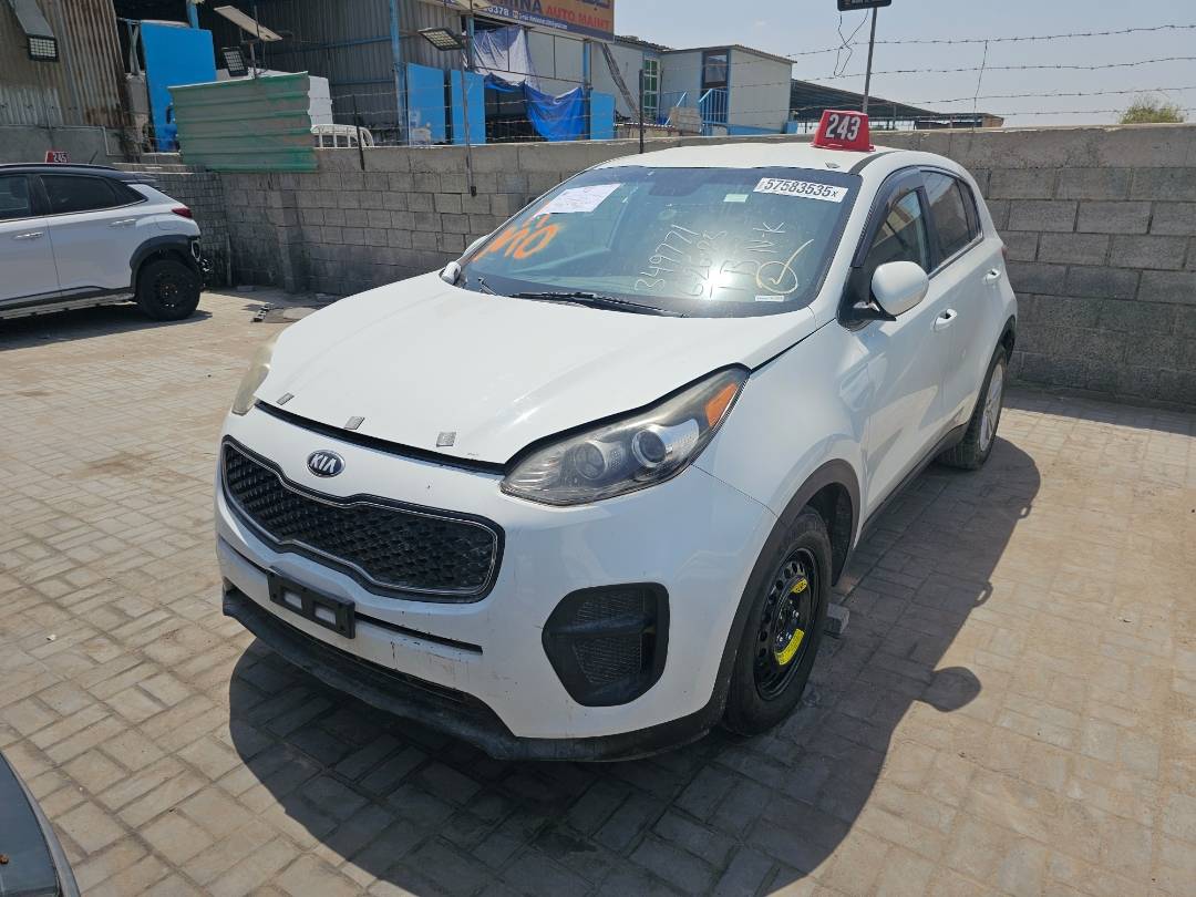 2018 KIA SPORTAGE — 119807 Miles — Lot 57583535 — Souq - Marhaba Auctions Used Cars - Image 3