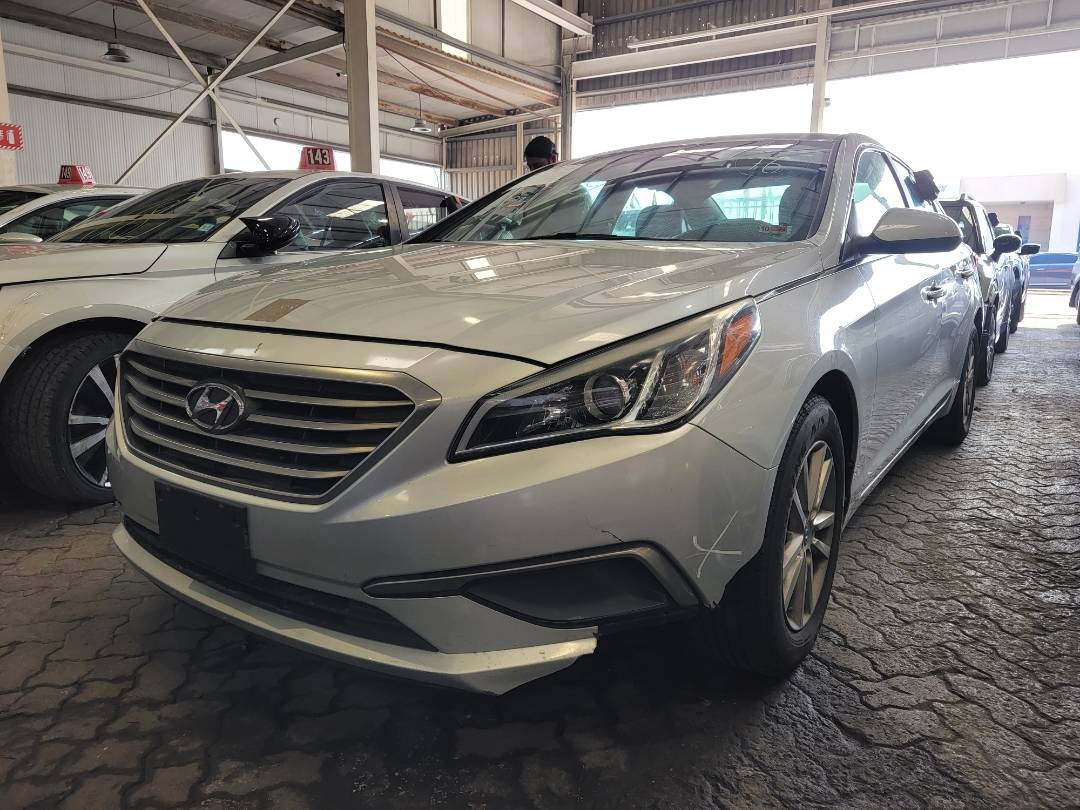 2016 HYUNDAI SONATA — 173398 Miles — Lot 327249 — Main - Marhaba Auctions Used Cars - Image 5