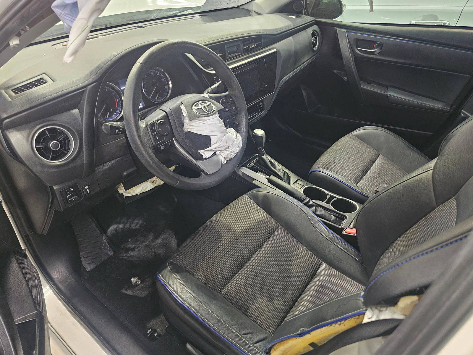 TOYOTA COROLLA 2018 - Marhaba Auction Used Cars - Image 8