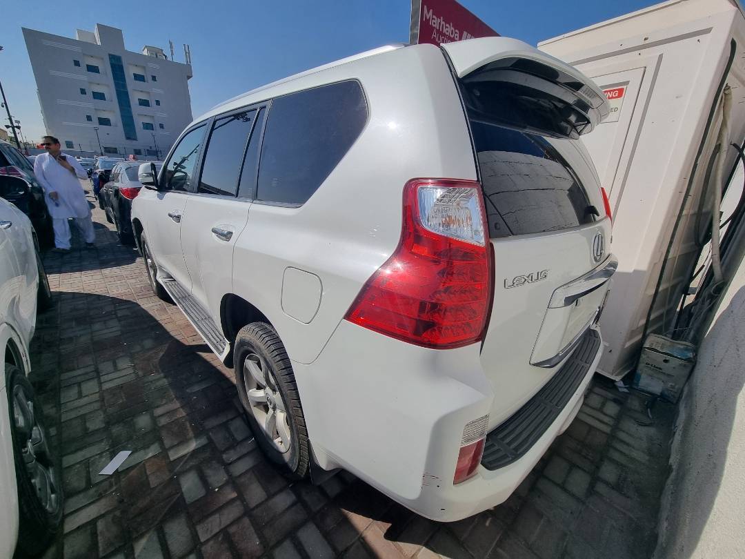 2010 LEXUS GX 460 — 198544 Miles — Lot 5009547 — Ind. 12 - Marhaba Auctions Used Cars - Image 4