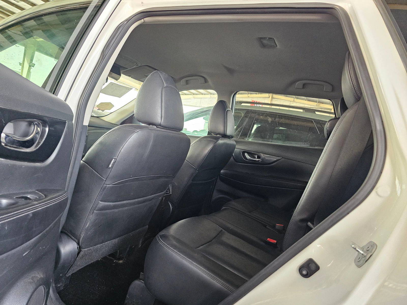 NISSAN ROGUE 2016 - Marhaba Auction Used Cars - Image 5