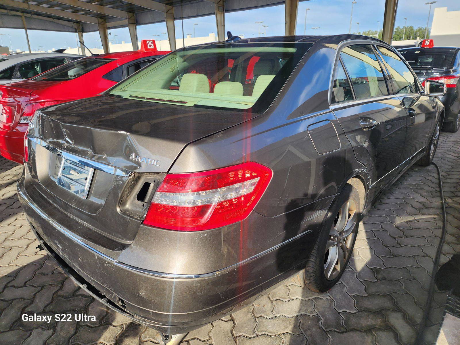 2011 MERCEDES BENZ E 350 — 155064 Miles — Lot 39060394 - Marhaba Auctions Used Cars - Image 3