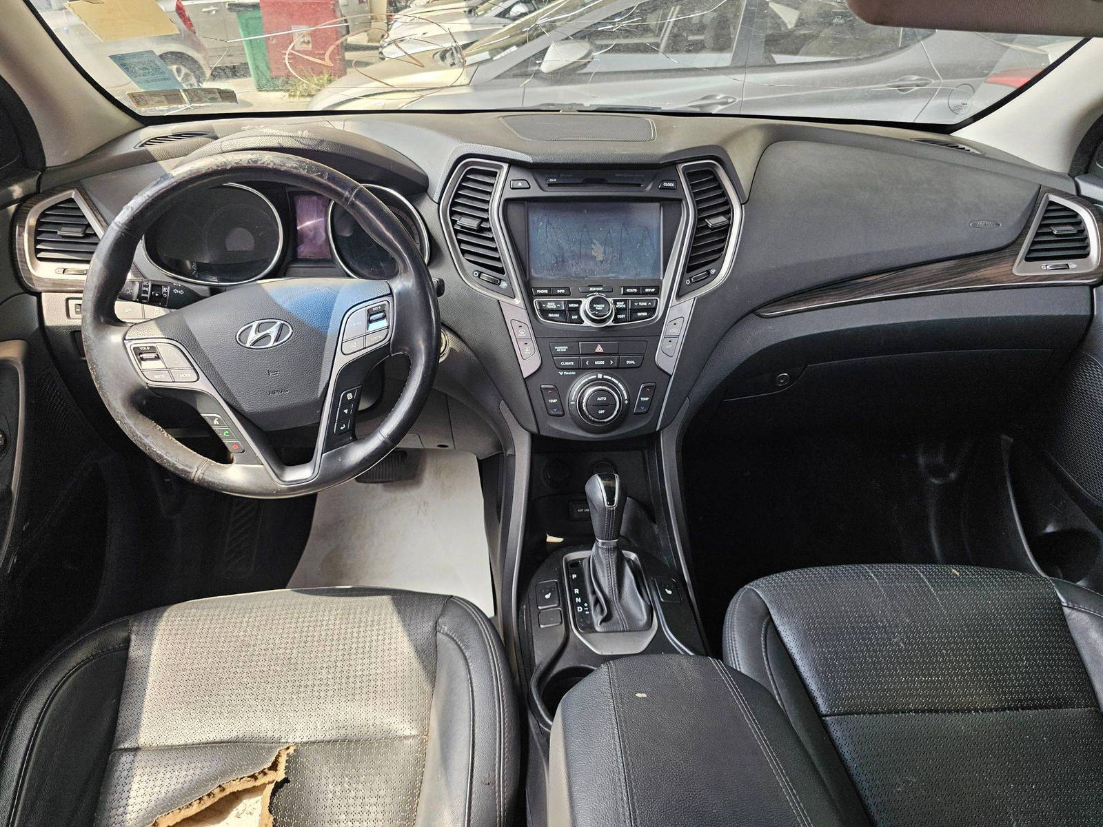 2013 HYUNDAI SANTA FE SPORT — 167278 Miles — Lot 781007 — Souq - Marhaba Auctions Used Cars - Image 7