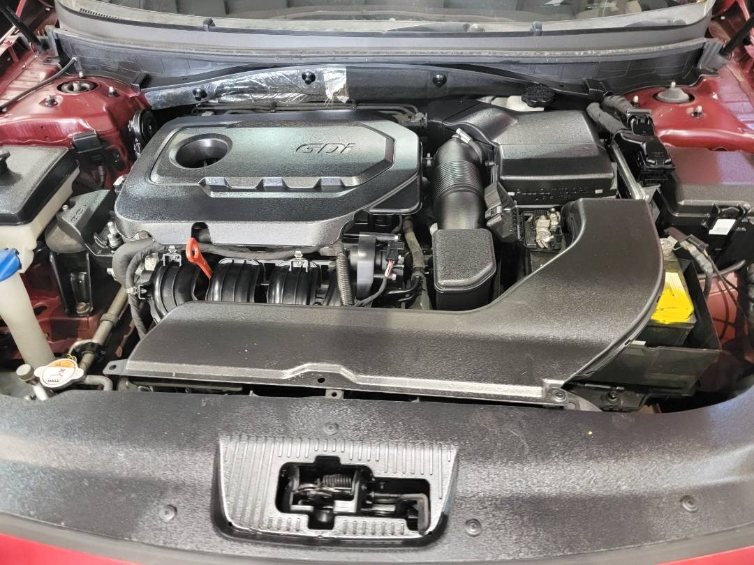 2016 HYUNDAI SONATA — 131580 Miles — Lot H321111 — Main - Marhaba Auctions Used Cars - Image 11