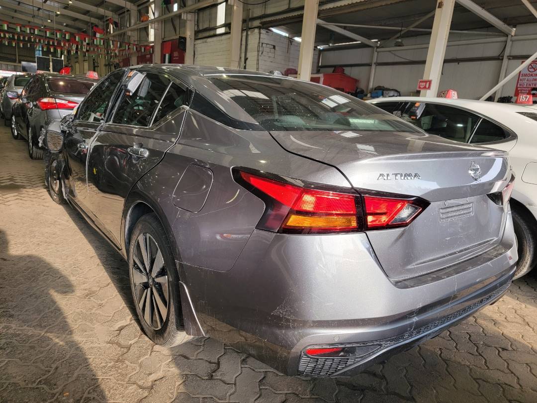 2019 NISSAN ALTIMA — 55134 Miles — Lot C199085 — Main - Marhaba Auctions Used Cars - Image 3
