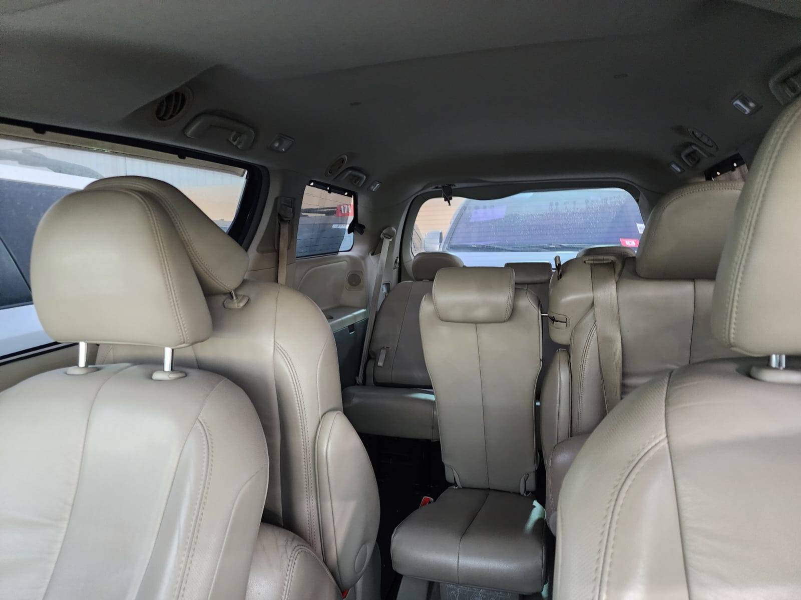 2011 TOYOTA SIENNA — 185804 Miles — Lot 99515595 — Main - Marhaba Auctions Used Cars - Image 11