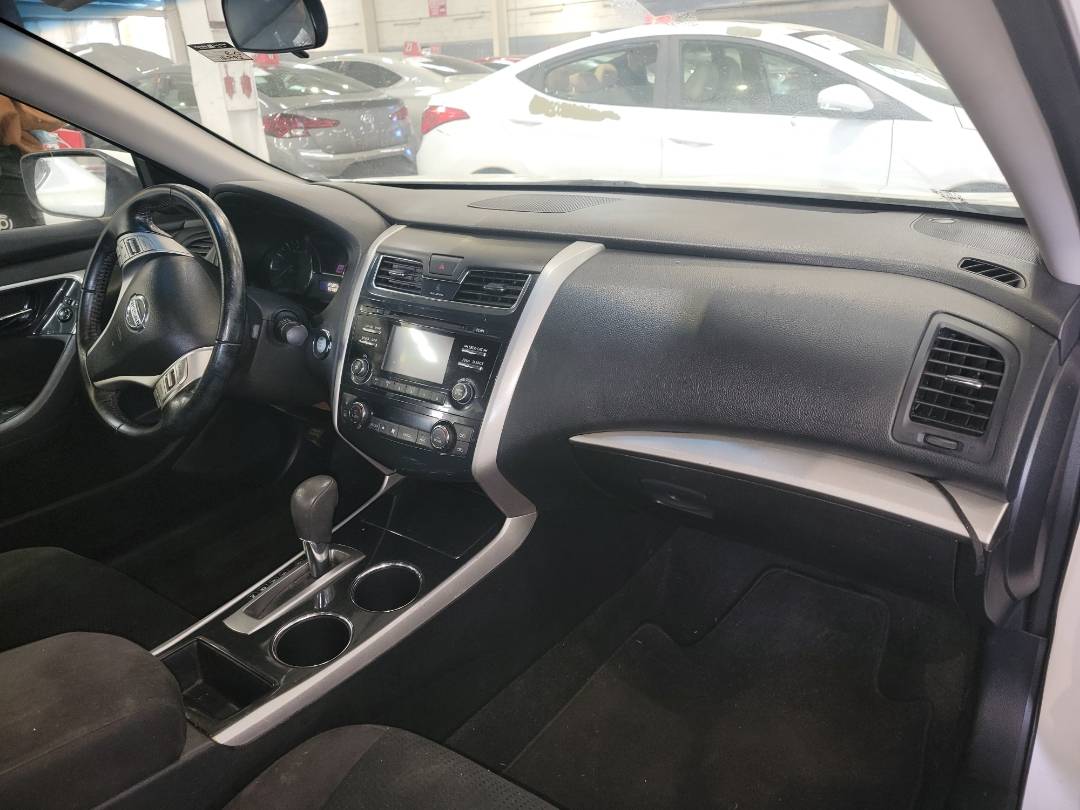2014 NISSAN ALTIMA — 125093 Miles — Lot 75040043 - Marhaba Auctions Used Cars - Image 6