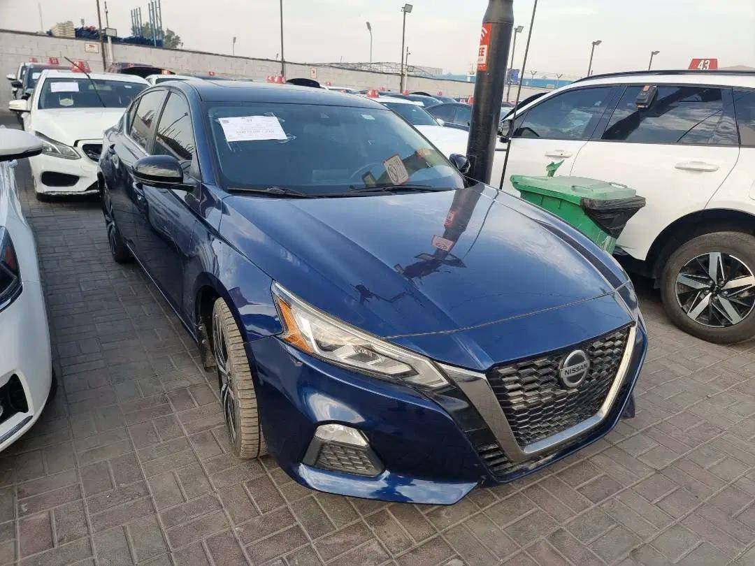 NISSAN ALTIMA