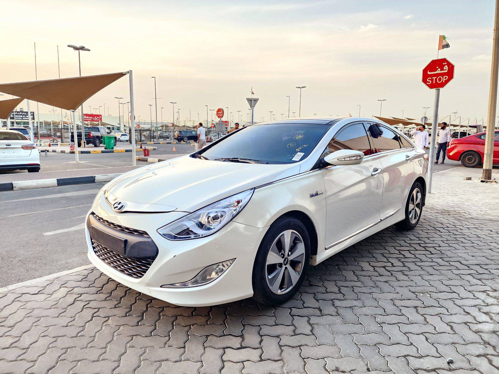 2012 HYUNDAI SONATA — 32265 KM — Lot 048200 — Main - Marhaba Auctions Used Cars - Image 5