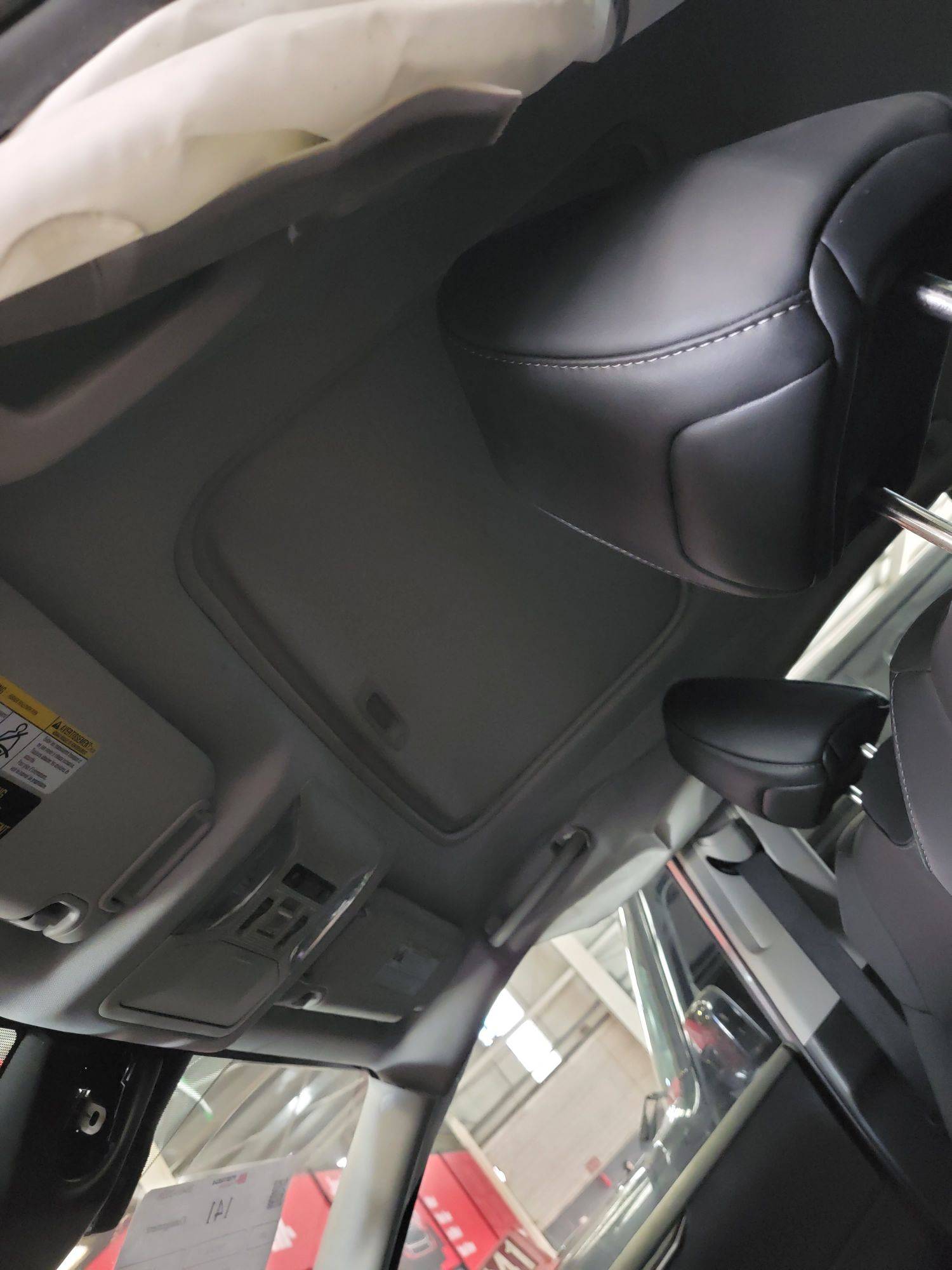 TOYOTA RAV4 2021 - Marhaba Auction Used Cars - Image 9