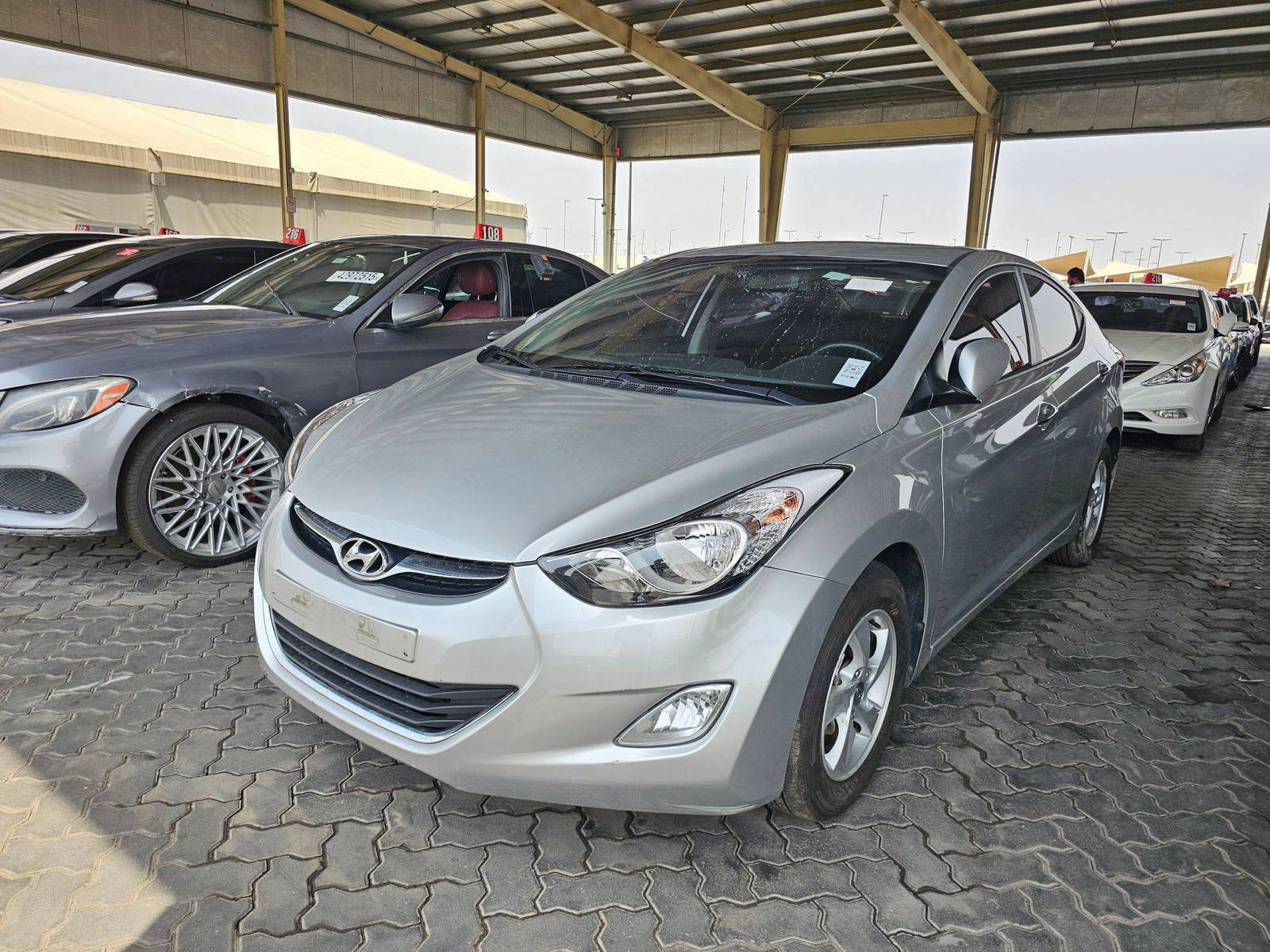 2012 HYUNDAI AVANTE — 89755 KM — Lot 603352 — Souq - Marhaba Auctions Used Cars - Image 5