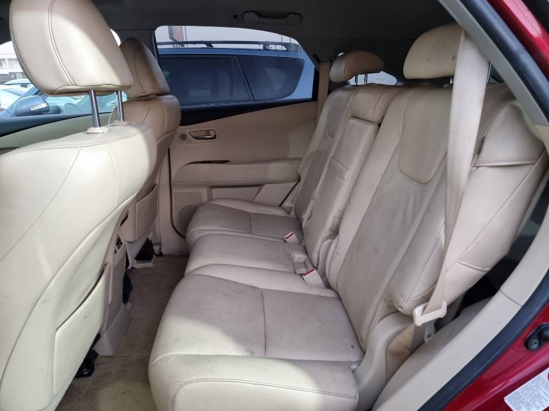 2010 LEXUS RX 350 — 123452 Miles — Lot 215487 — Souq - Marhaba Auctions Used Cars - Image 6