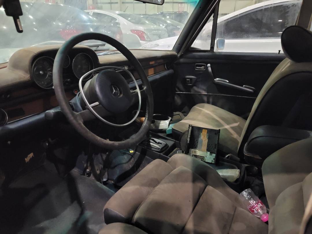 MERCEDES BENZ E 280 1969 - Marhaba Auction Used Cars - Image 7