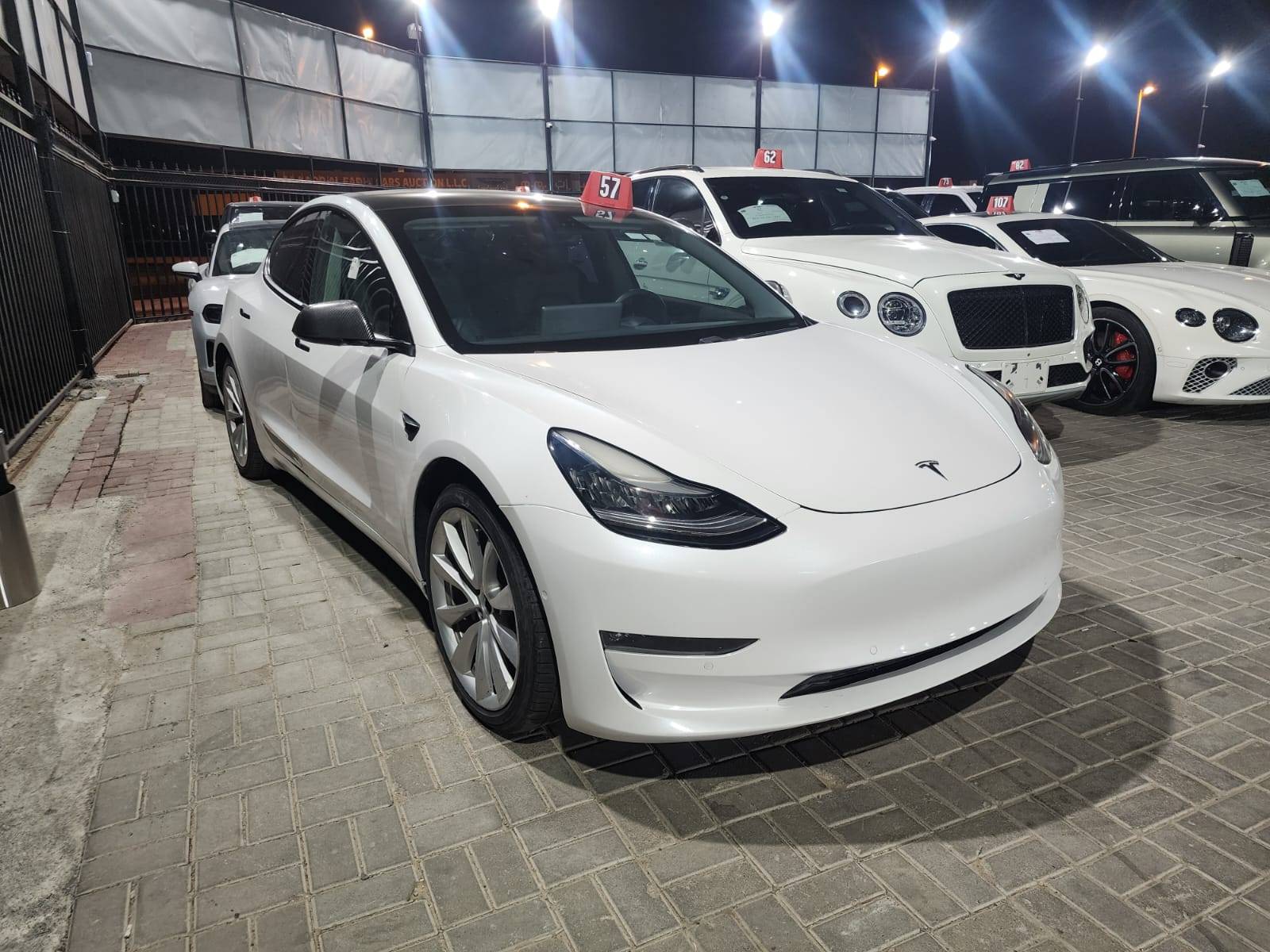 TESLA MODEL 3 2021 - Marhaba Auction Used Cars - Image 3