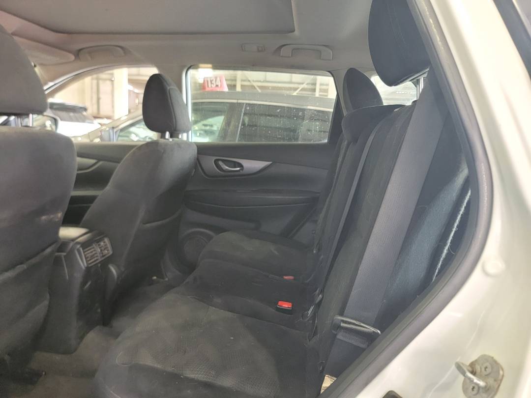2015 NISSAN ROGUE — 160894 Miles — Lot 886962 — Main - Marhaba Auctions Used Cars - Image 6