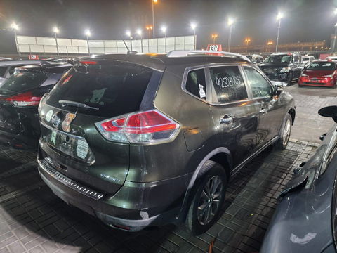 2015 NISSAN ROGUE at Marhaba Auctions