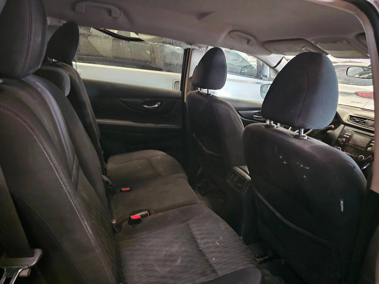 NISSAN ROGUE 2017 - Marhaba Auction Used Cars - Image 7