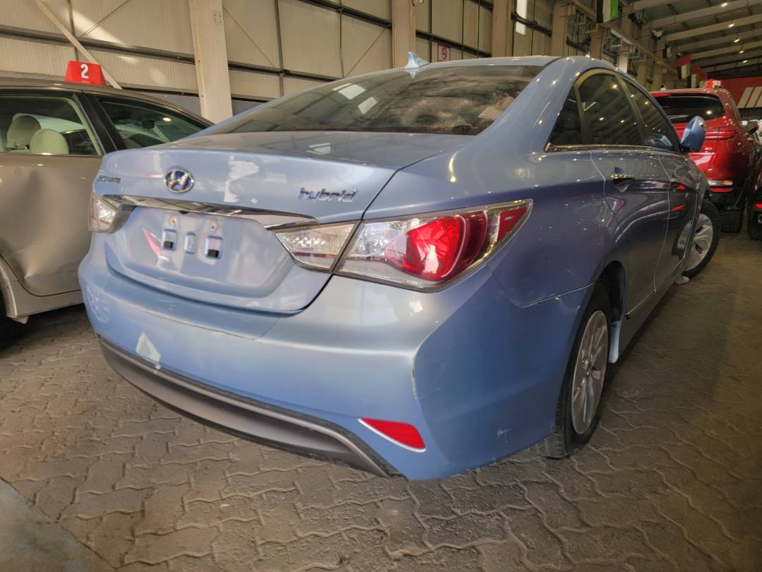 2015 HYUNDAI SONATA — 148555 Miles — Lot 134911 — Main - Marhaba Auctions Used Cars - Image 4