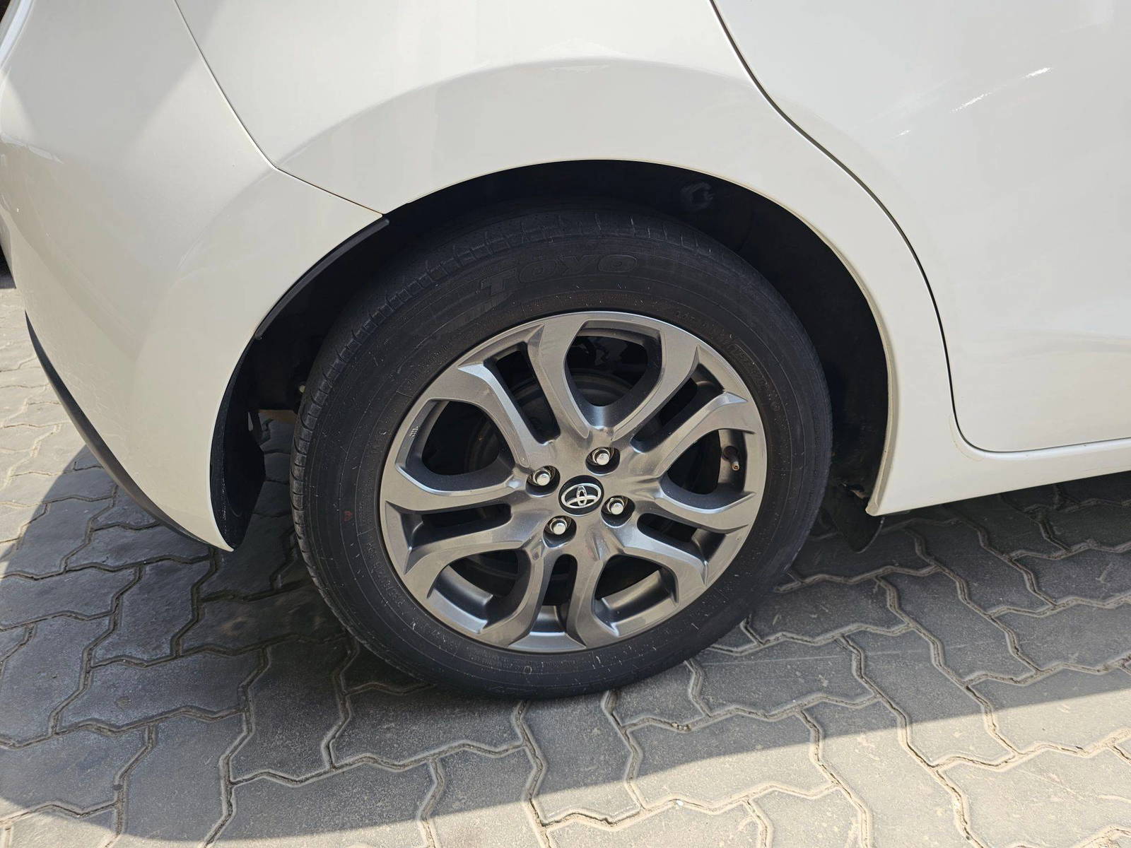 2020 TOYOTA YARIS — 77235 Miles — Lot LY703546 — Souq - Marhaba Auctions Used Cars - Image 11